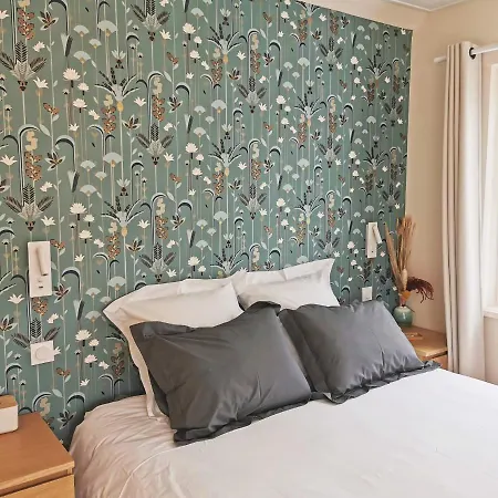 Oda ve Kahvaltı Le Aux Cerfs