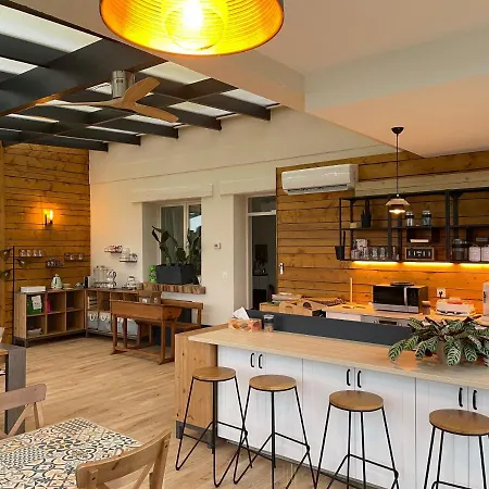 Couette-café Le Aux Cerfs 3*