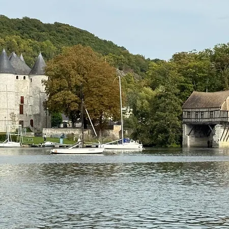 Le Aux Cerfs Bed & Breakfast